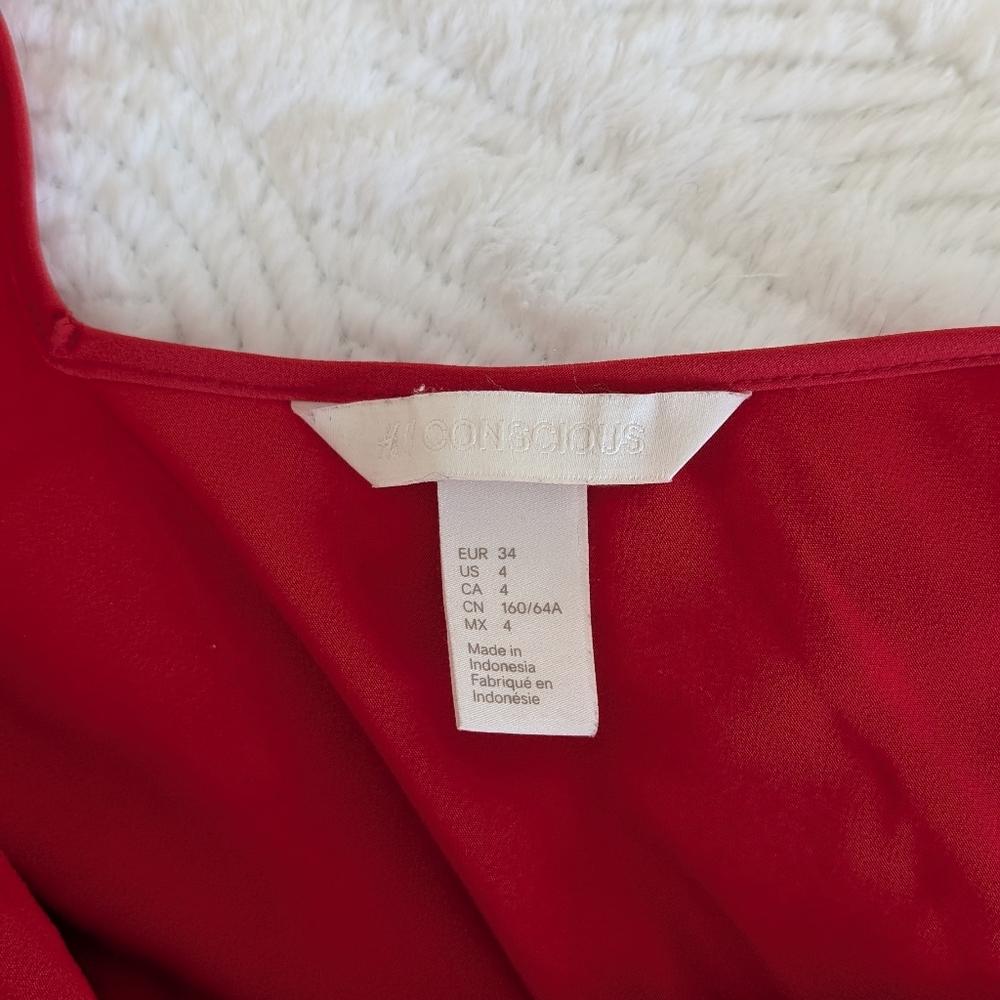 Red Ruffled Sleeveless Jumpsuit - Picture 6 of 6